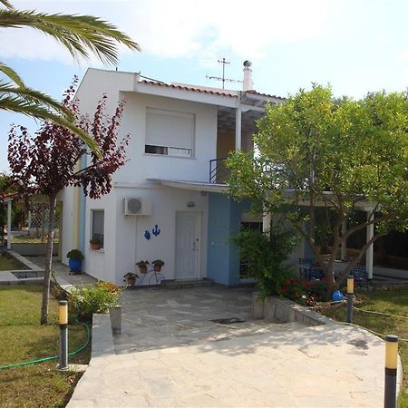Wonderful House With Private Garden Villa Флогита Екстериор снимка