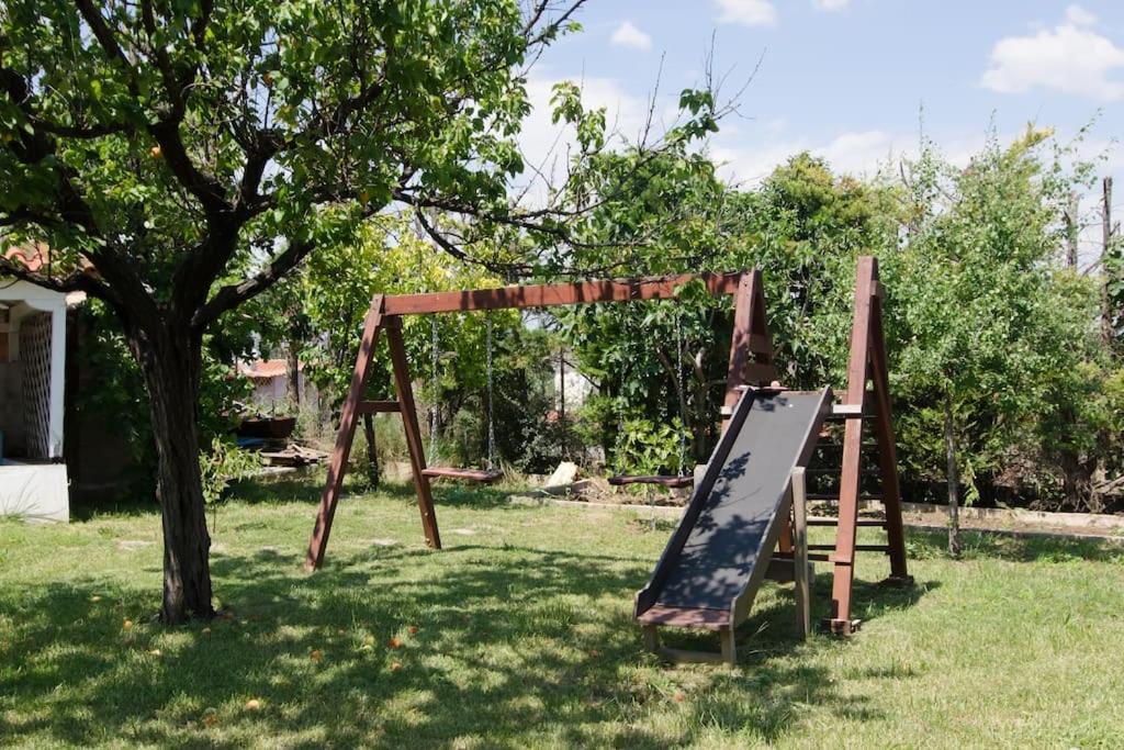 Wonderful House With Private Garden Villa Флогита Екстериор снимка