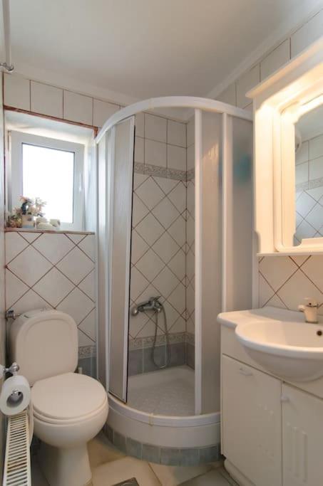 Wonderful House With Private Garden Villa Флогита Екстериор снимка