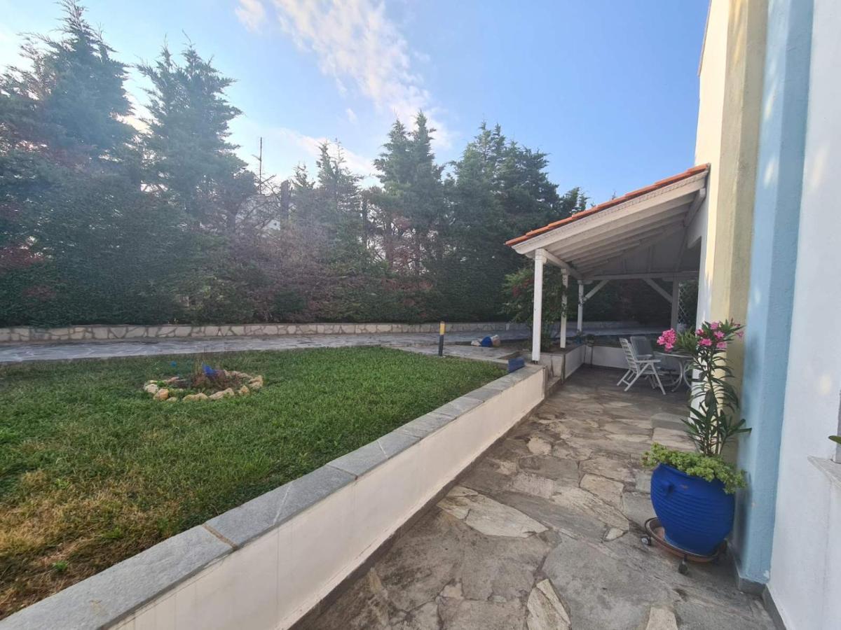 Wonderful House With Private Garden Villa Флогита Екстериор снимка